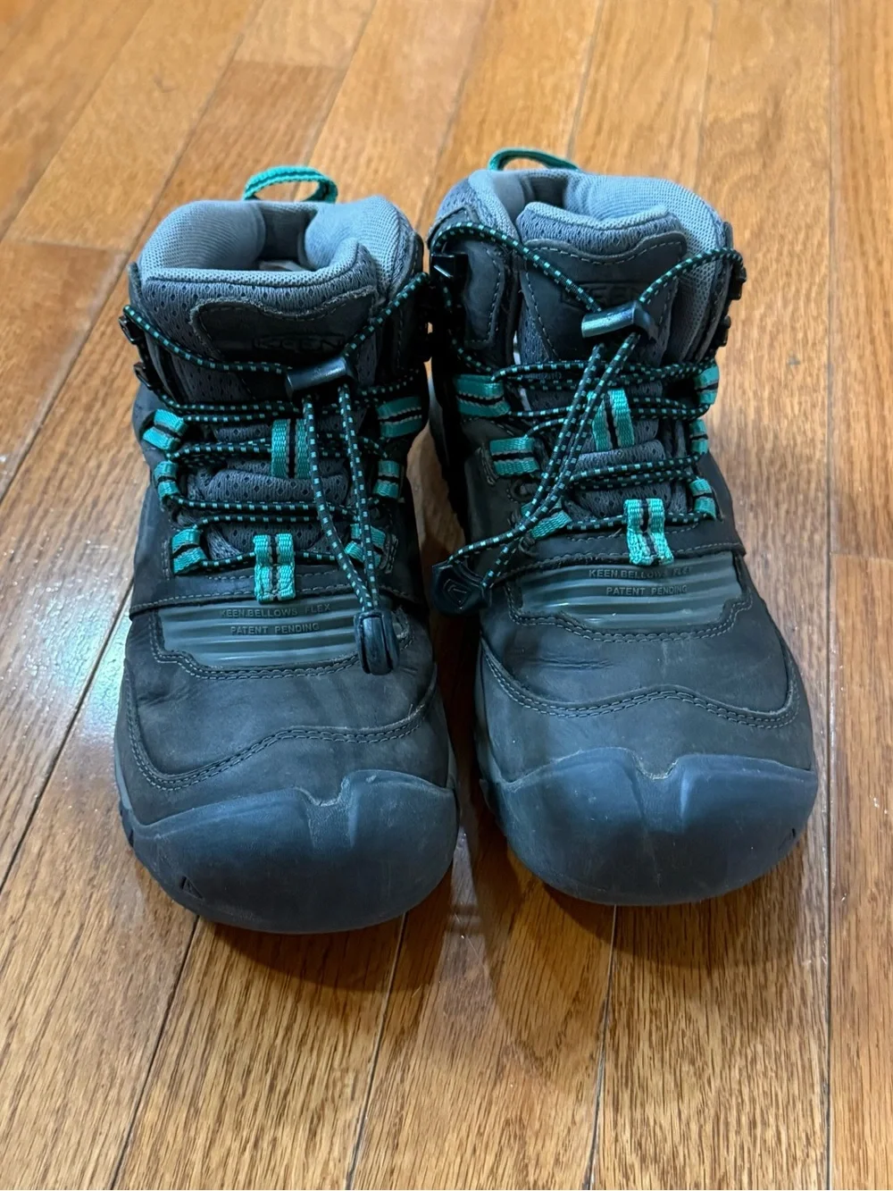 Keen kids ridge